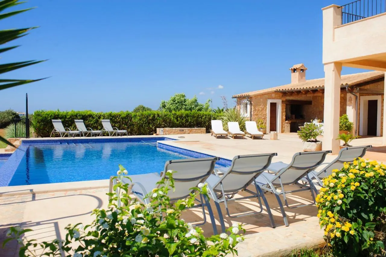 Finca Hort Can Veritat Cala Ferrera  Holiday home