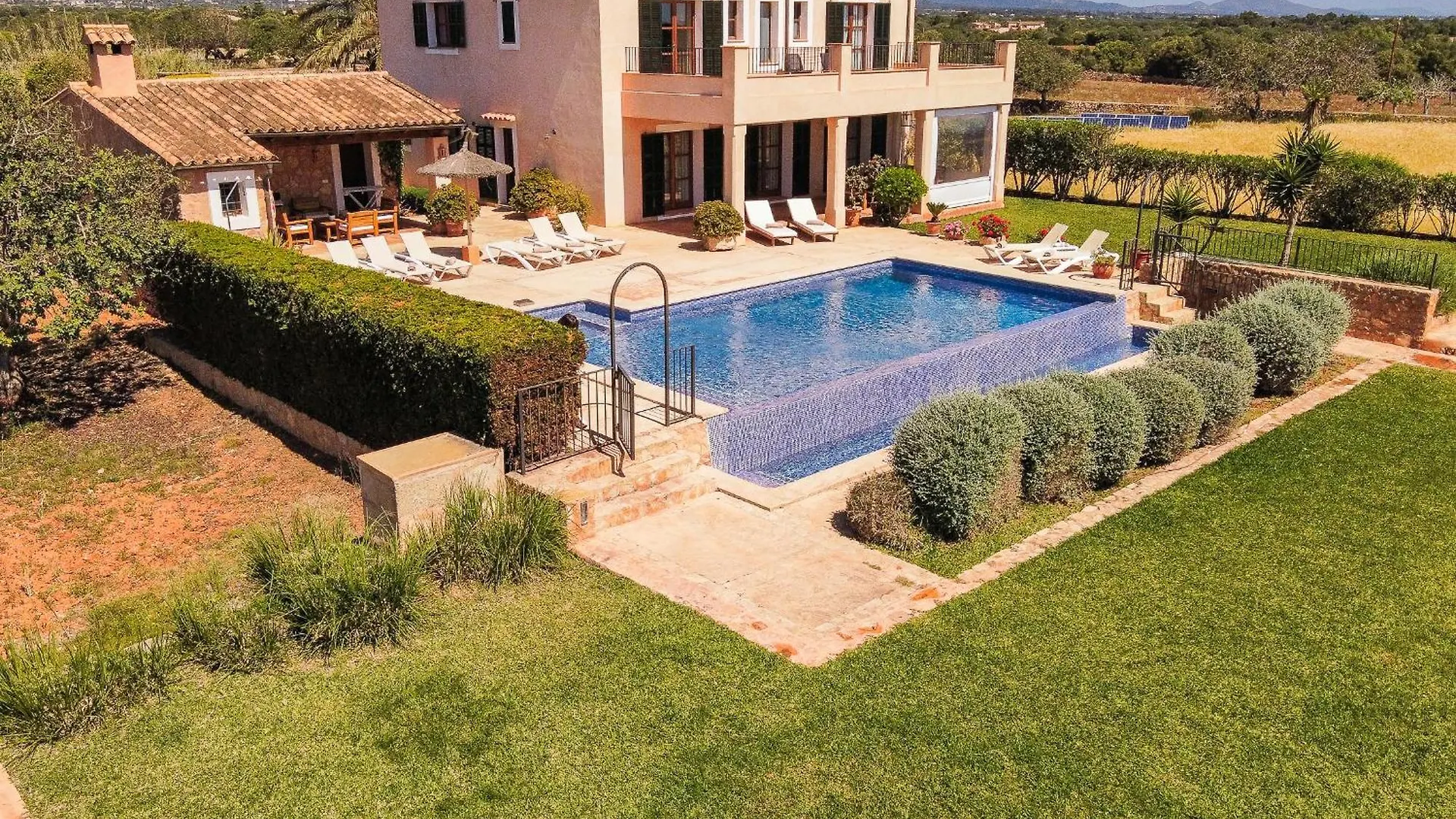 Holiday home Finca Hort Can Veritat Cala Ferrera